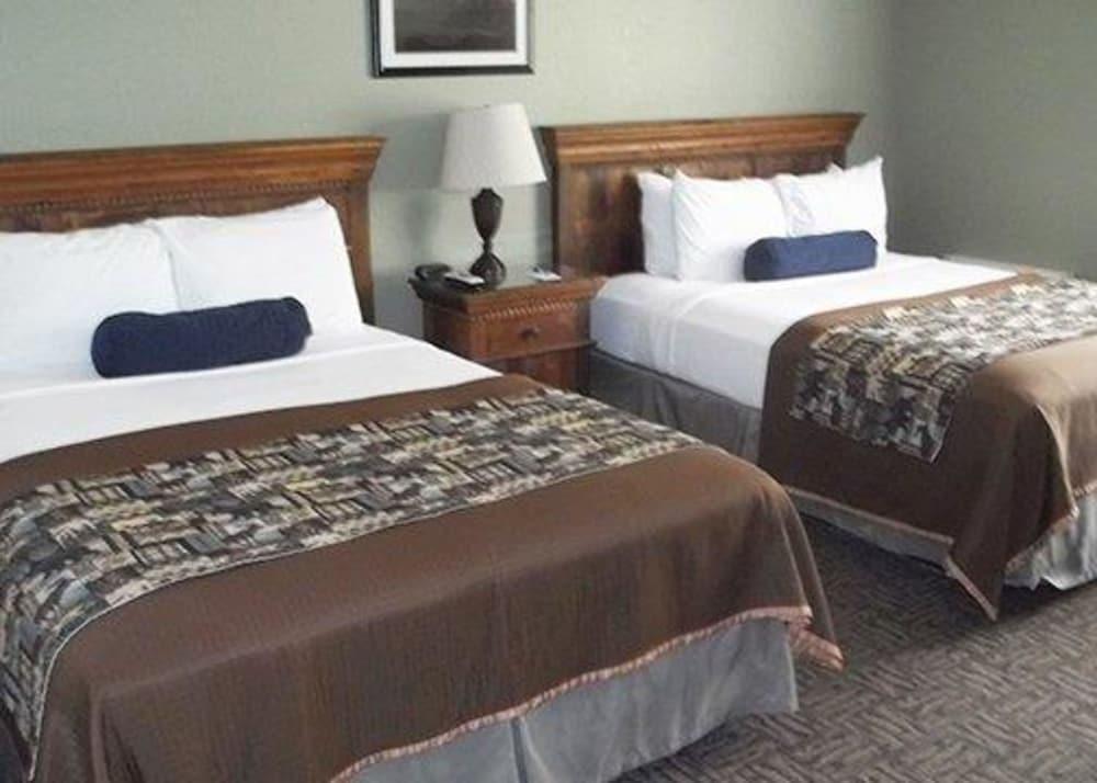 Travelodge By Wyndham Gardiner Yellowstone Park North Entr Ngoại thất bức ảnh