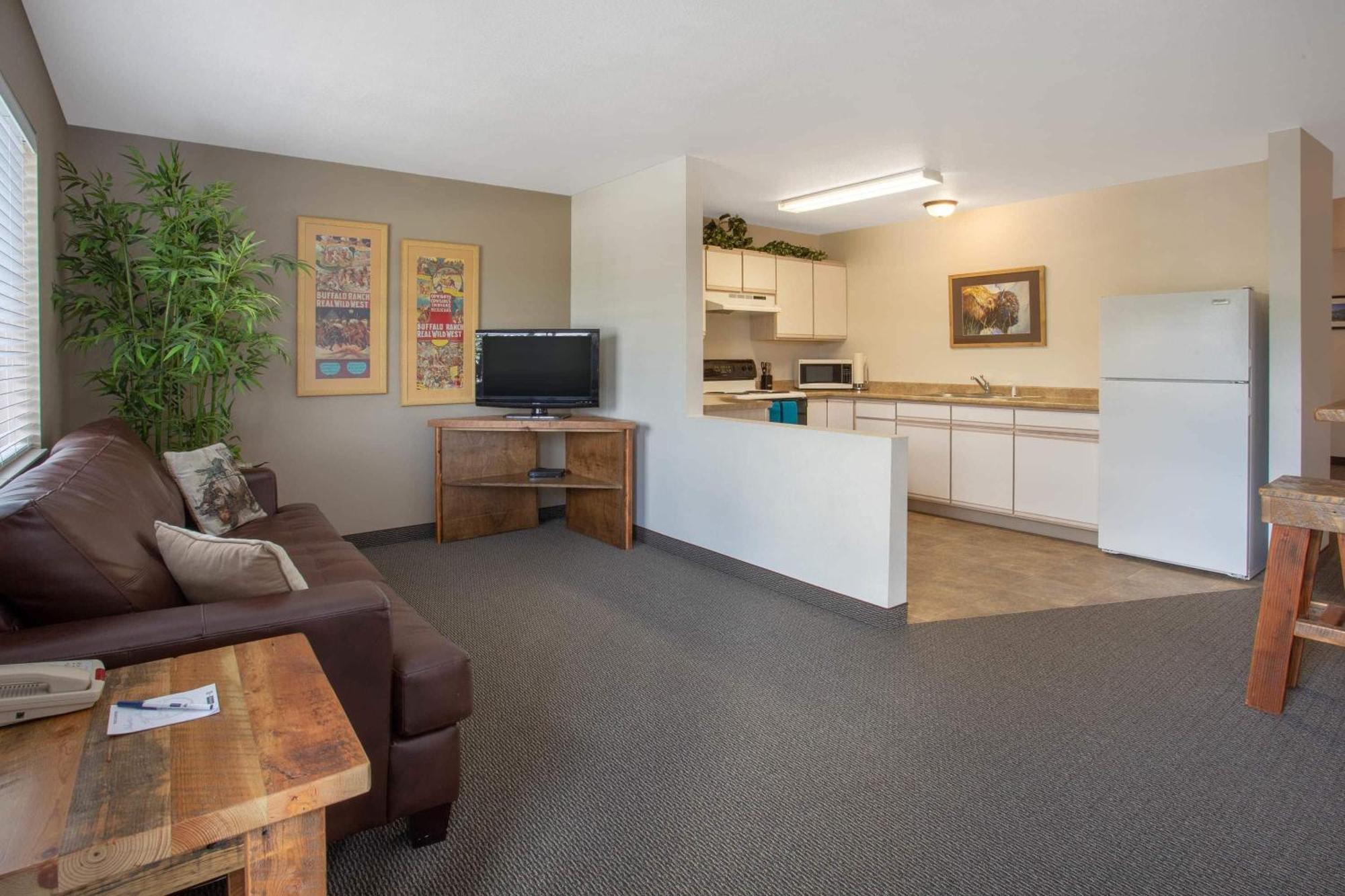 Travelodge By Wyndham Gardiner Yellowstone Park North Entr Ngoại thất bức ảnh