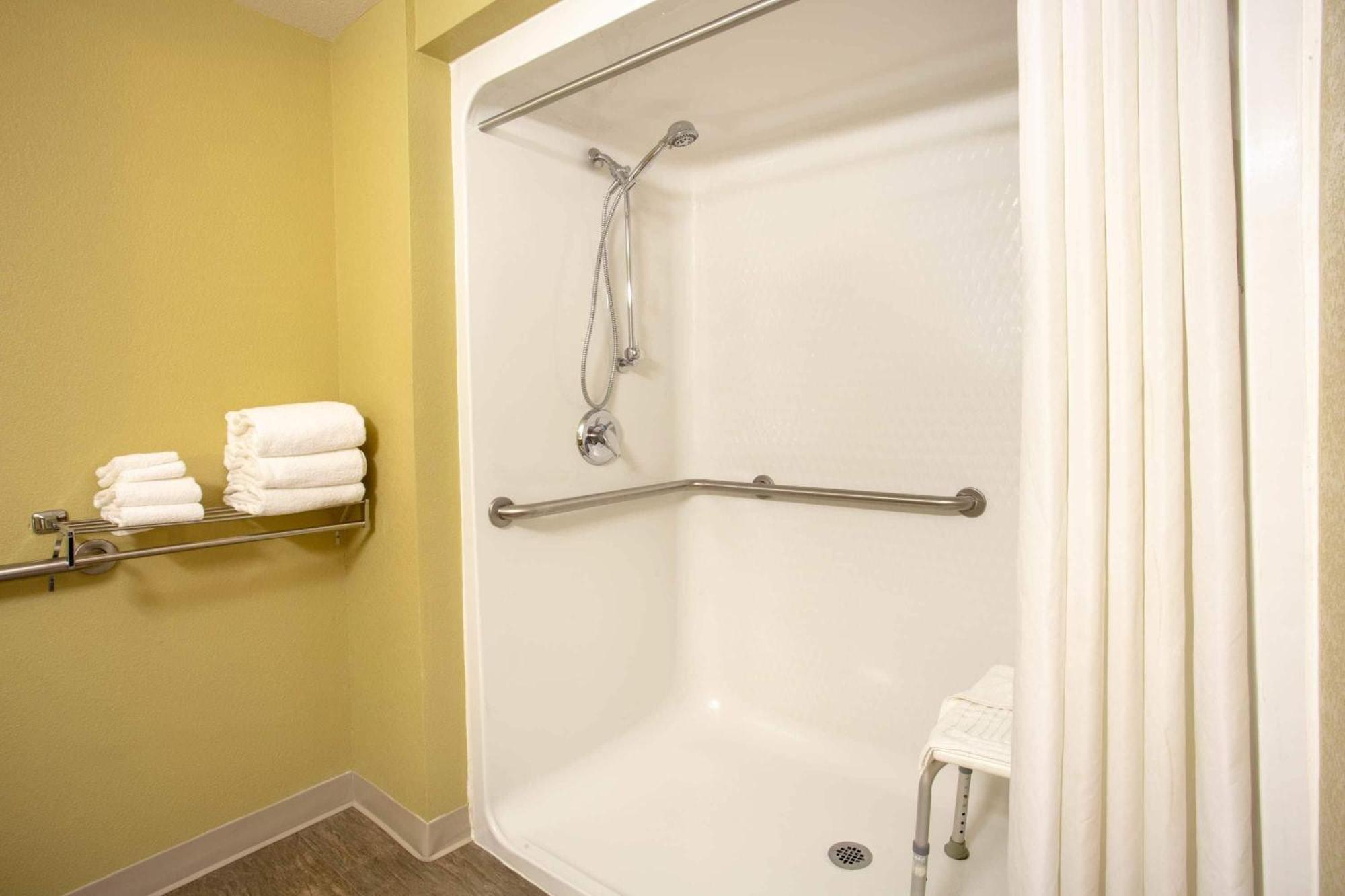 Travelodge By Wyndham Gardiner Yellowstone Park North Entr Ngoại thất bức ảnh