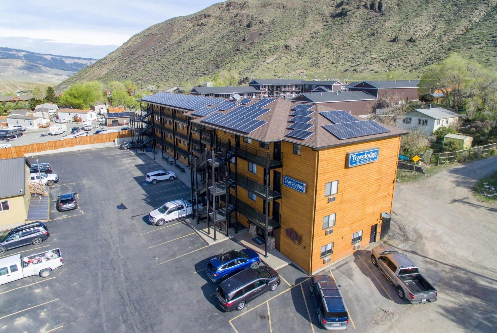 Travelodge By Wyndham Gardiner Yellowstone Park North Entr Ngoại thất bức ảnh