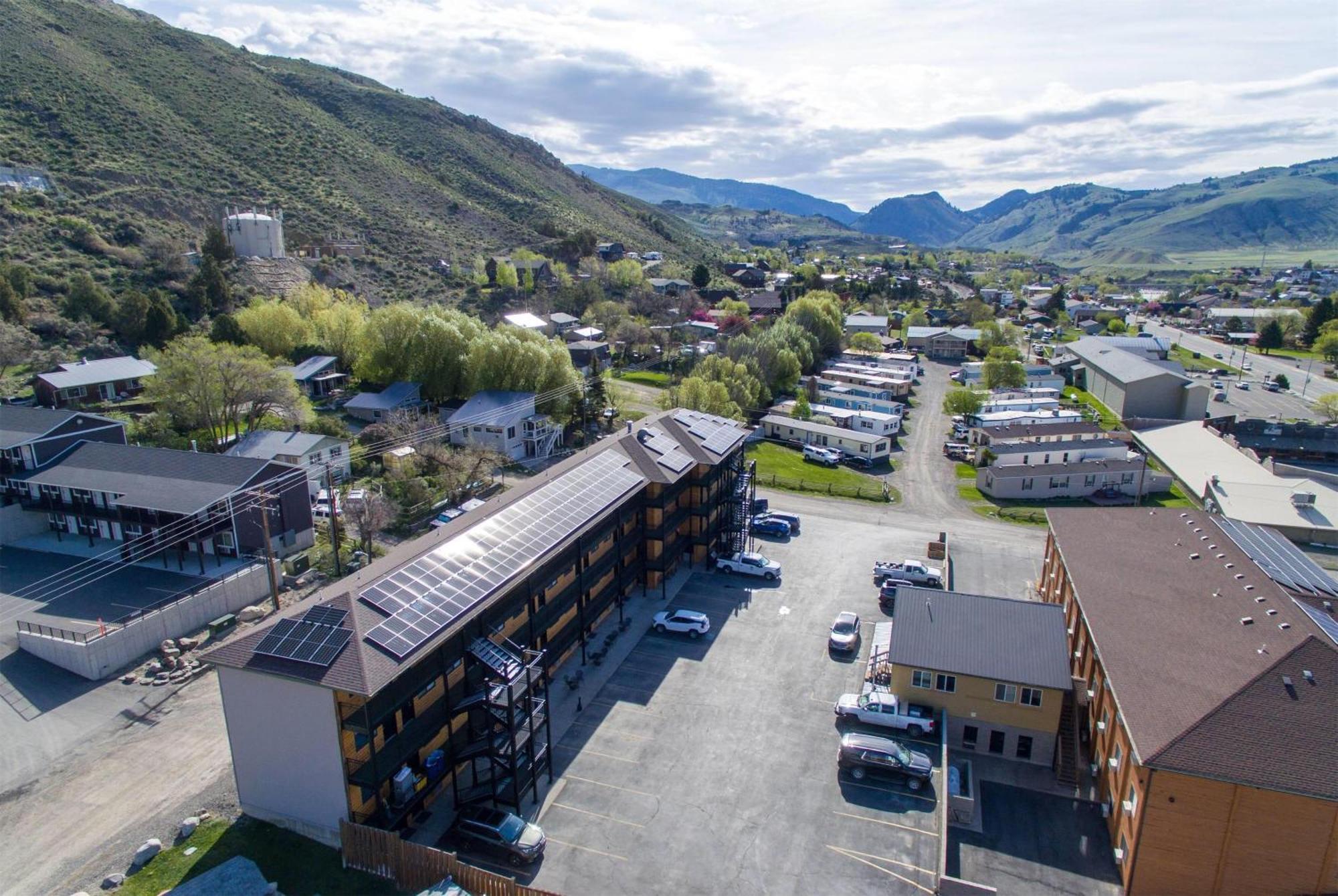 Travelodge By Wyndham Gardiner Yellowstone Park North Entr Ngoại thất bức ảnh